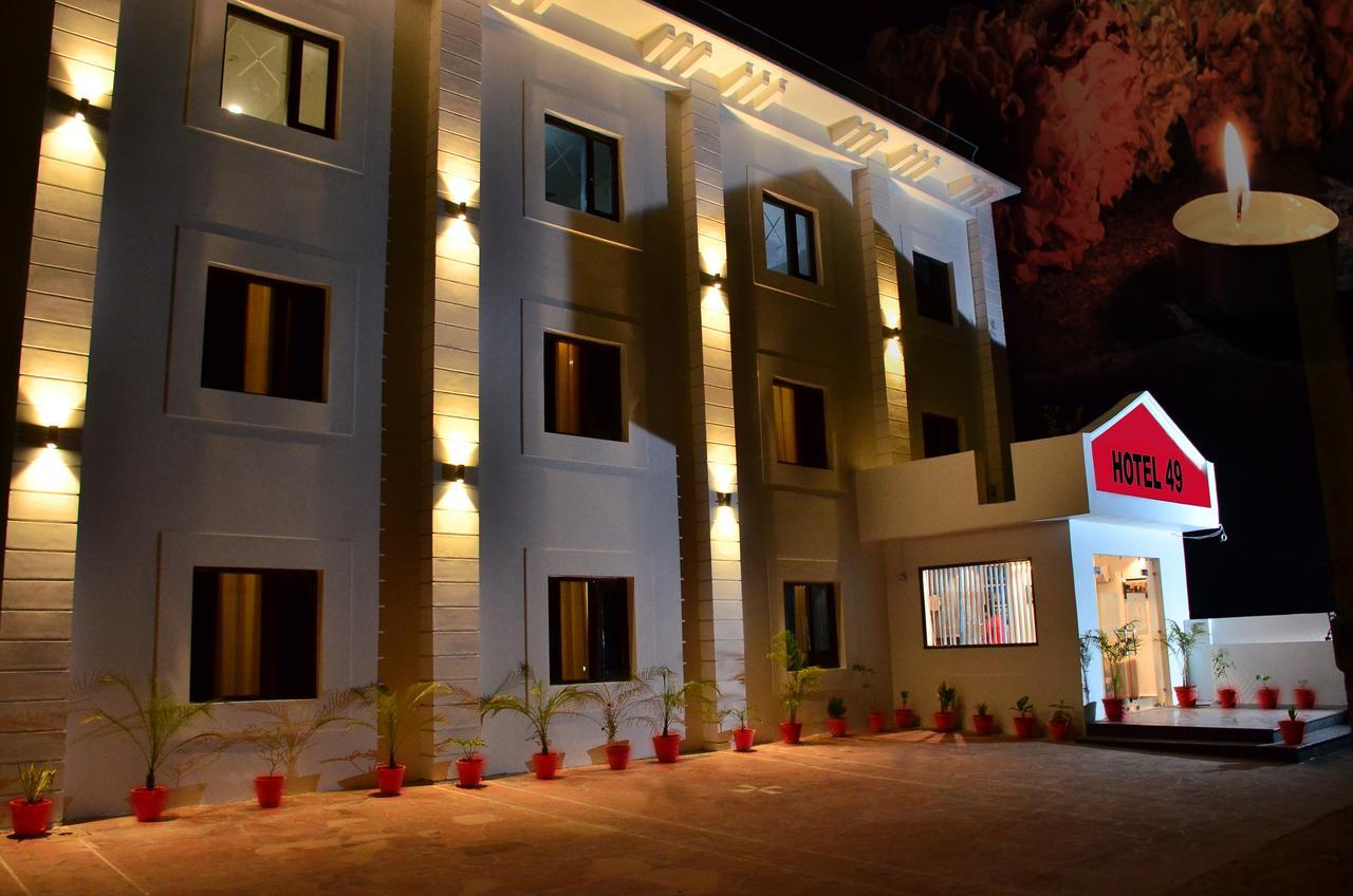 Hotel 49 Amritsar Exterior photo