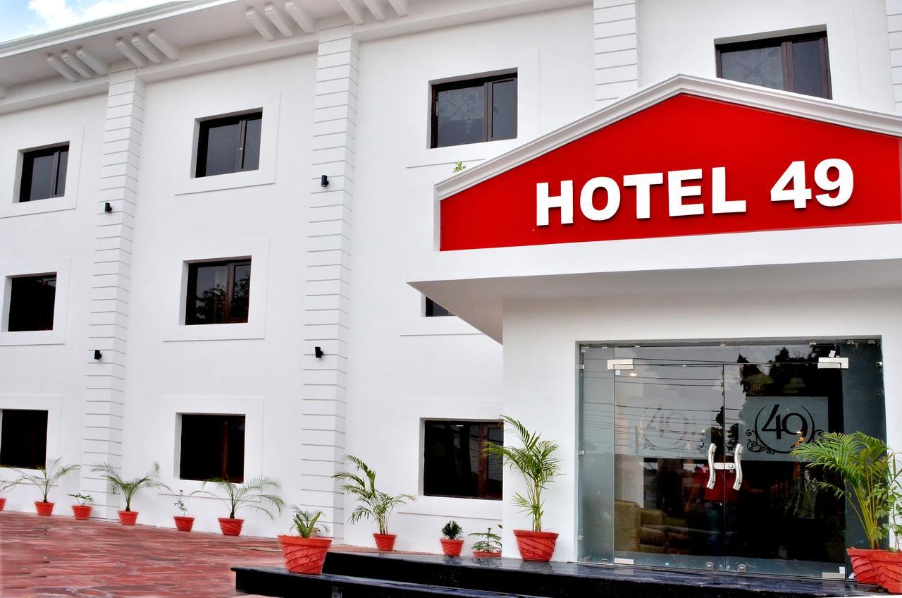 Hotel 49 Amritsar Exterior photo