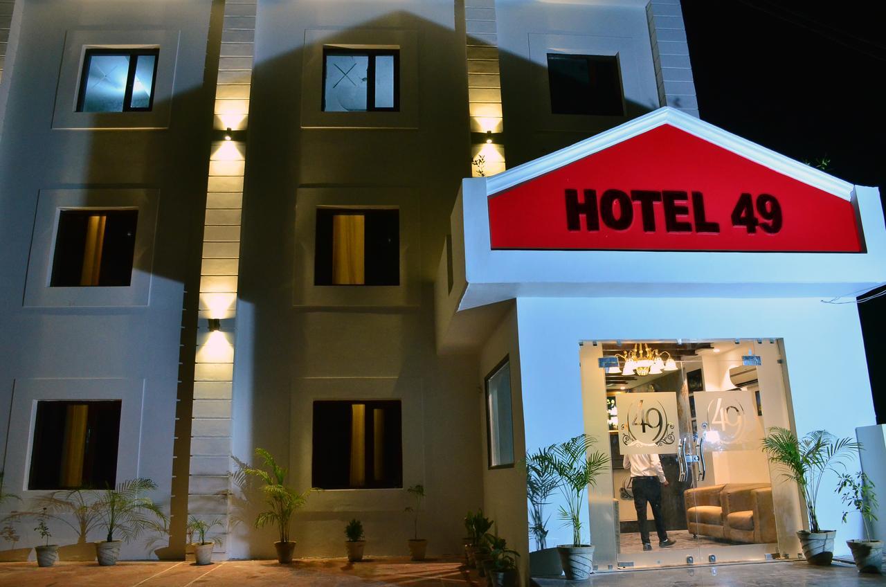 Hotel 49 Amritsar Exterior photo